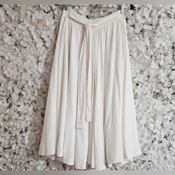 Lulus Linen Midi Skirt With Pockets! - Picture 2 of 4